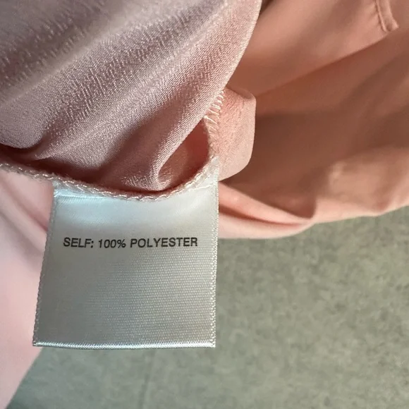 Rose & Olive Blush Pink Sleeveless V-Neck Chiffon Camisole - Picture 5 of 6